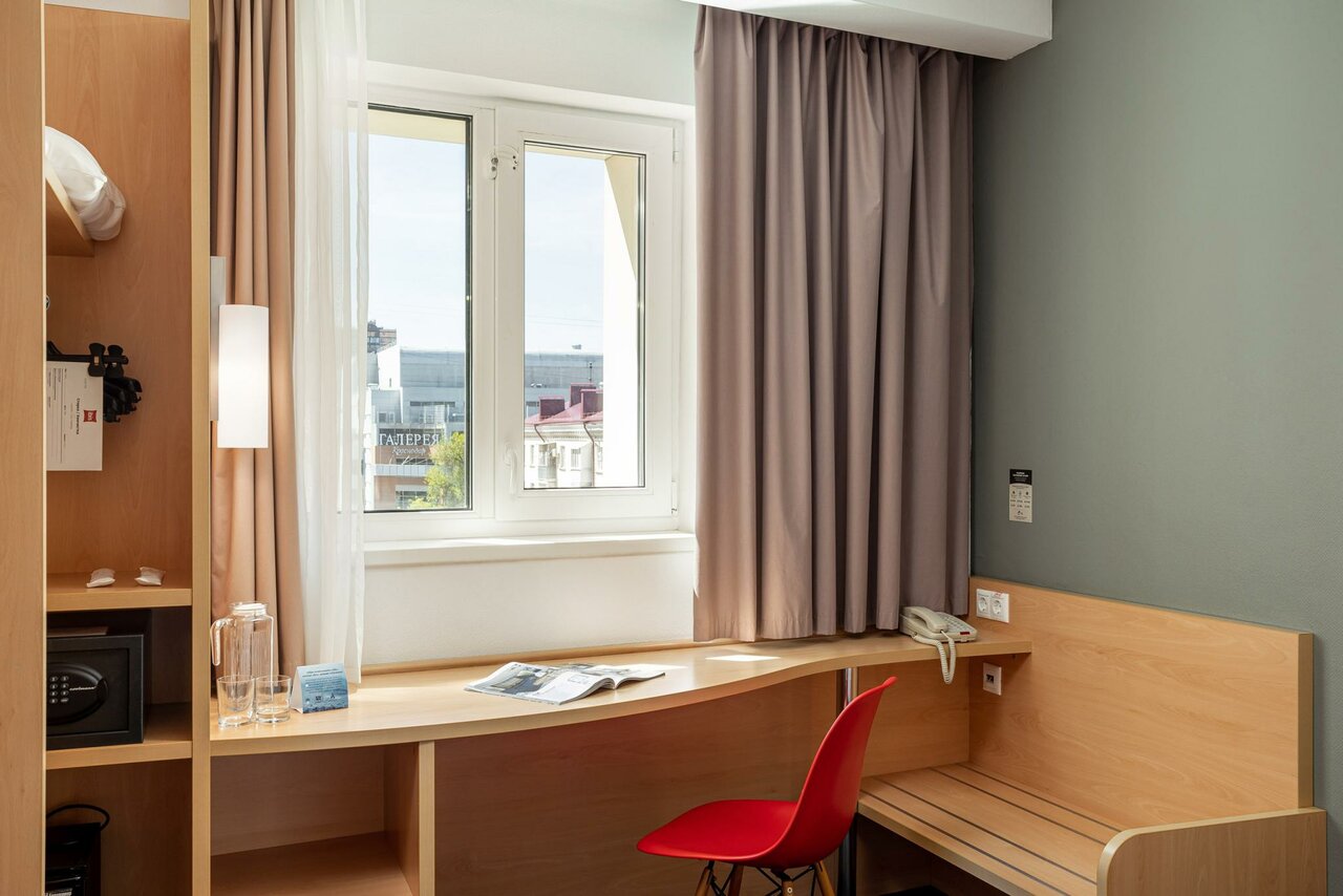 Гостиница Ibis Краснодар центр Краснодар