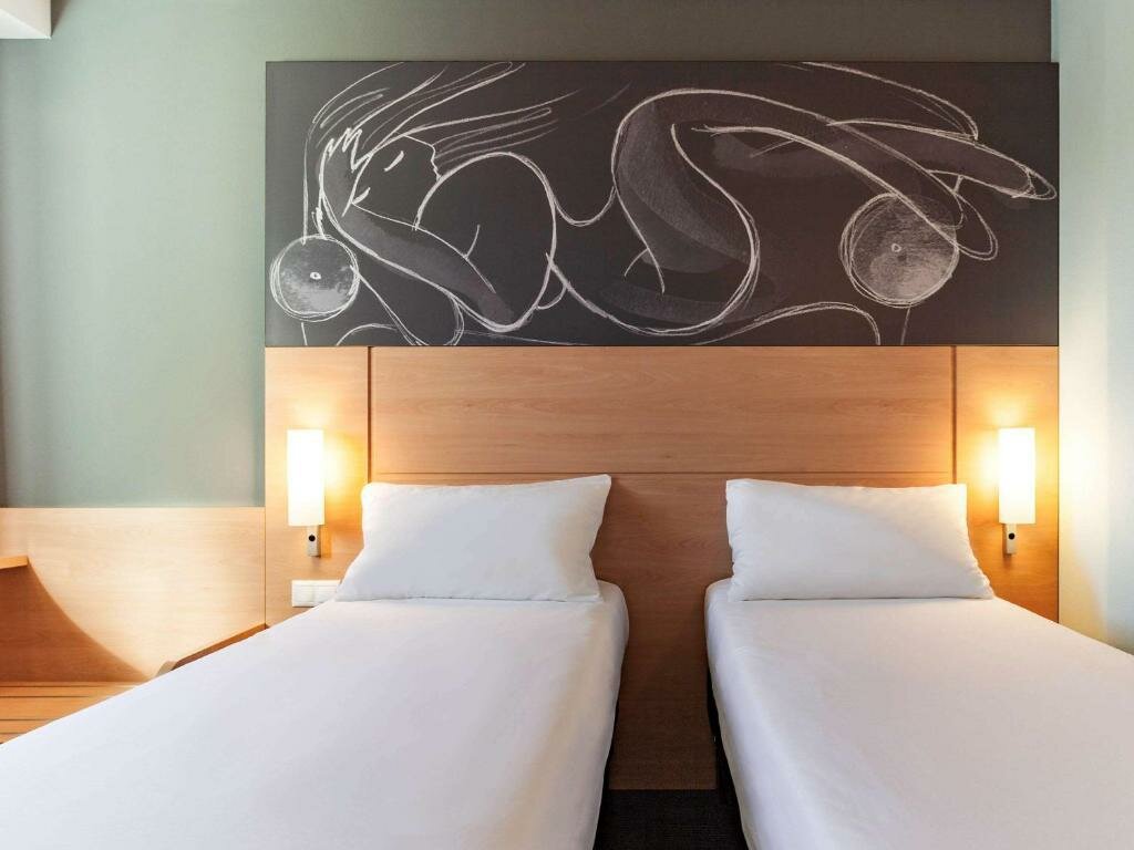 Гостиница Ibis Краснодар центр Краснодар