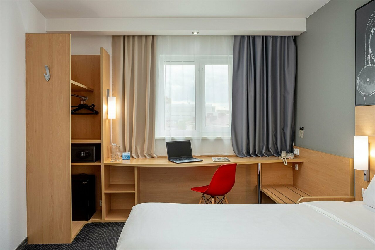 Гостиница Ibis Краснодар центр Краснодар
