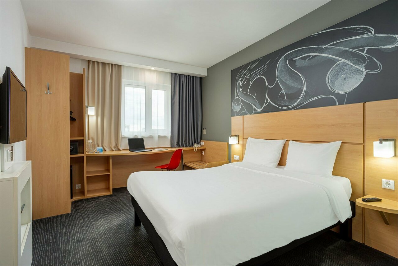 Гостиница Ibis Краснодар центр Краснодар